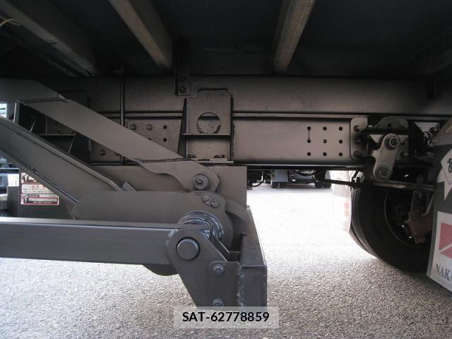 Nissan ATLAS 2018-12 6211655-9