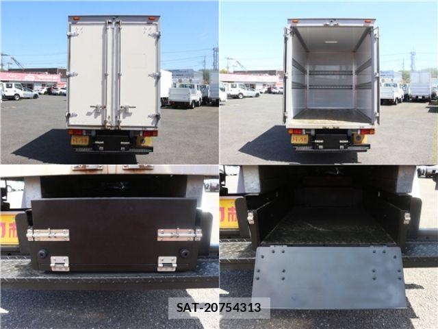 Nissan ATLAS 2017-12 6242131-9