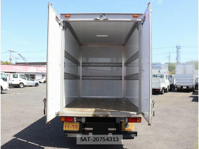 Nissan ATLAS 2017-12 6242131-11