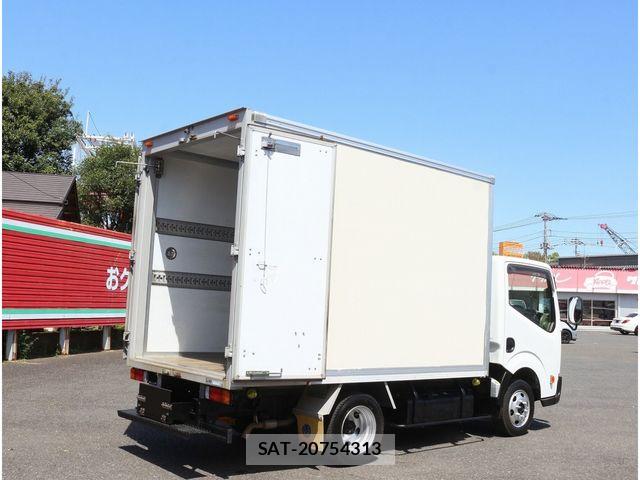 Nissan ATLAS 2017-12 6242131-18