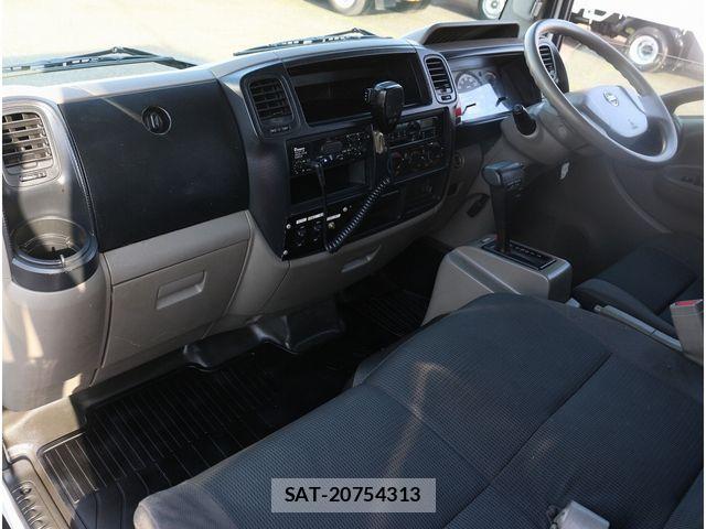 Nissan ATLAS 2017-12 6242131-28