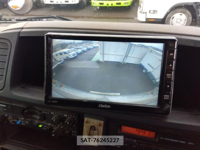 Nissan ATLAS 2016-02 6242133-5