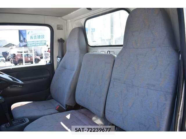 Nissan ATLAS 2004-06 6242139-16