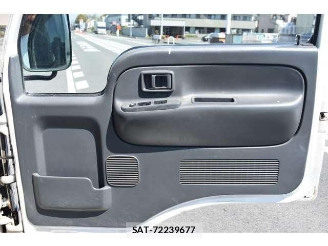 Nissan ATLAS 2004-06 6242139-7