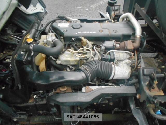 Nissan ATLAS 2004-04 6242132-18