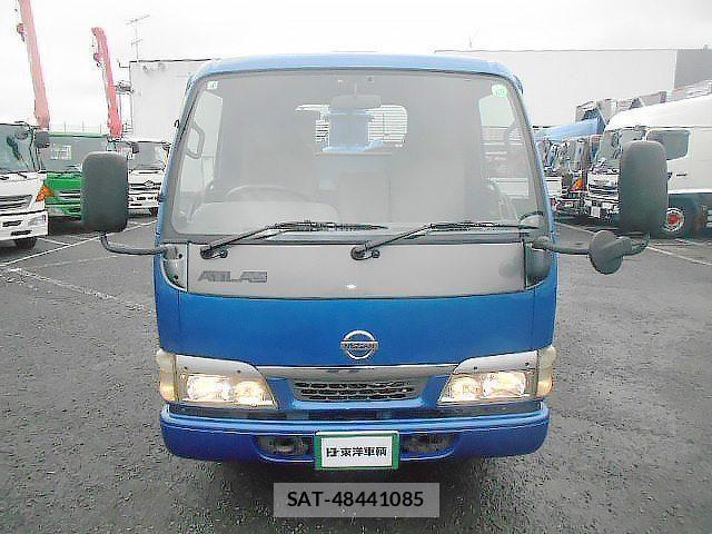 Nissan ATLAS 2004-04 6242132-1