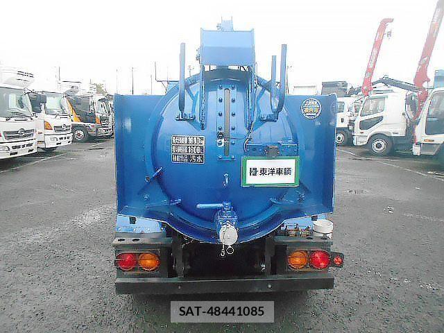 Nissan ATLAS 2004-04 6242132-4
