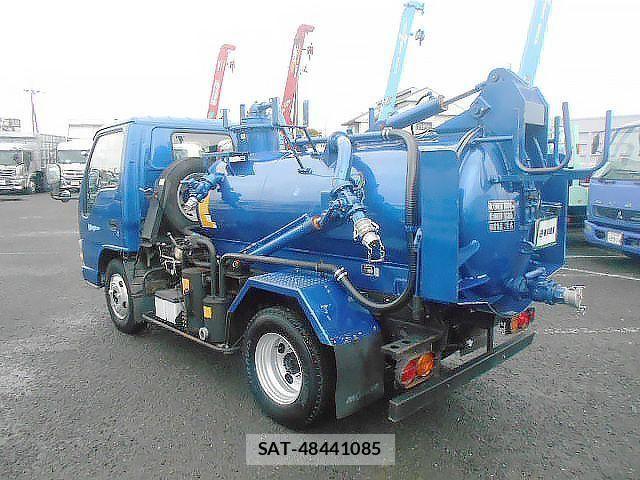 Nissan ATLAS 2004-04 6242132-5
