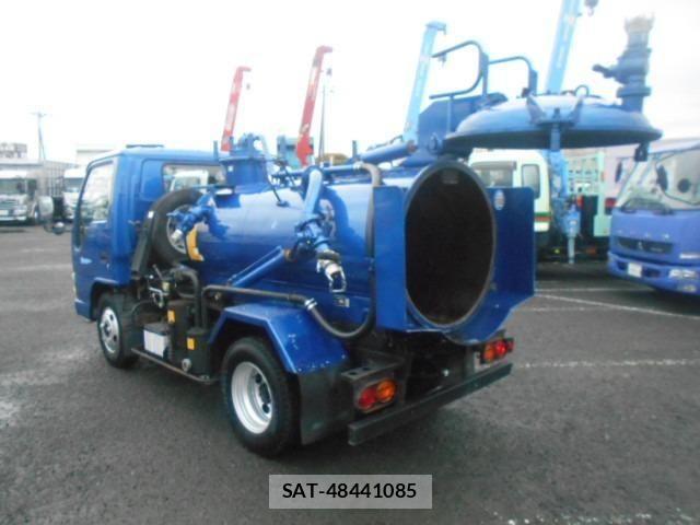 Nissan ATLAS 2004-04 6242132-8