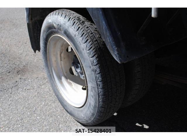 Nissan ATLAS 2011-08 6242142-19