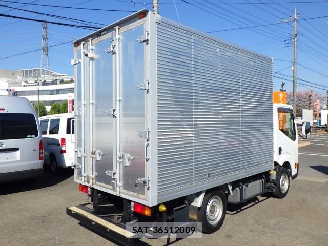 Nissan ATLAS 2020-05 6242128-1