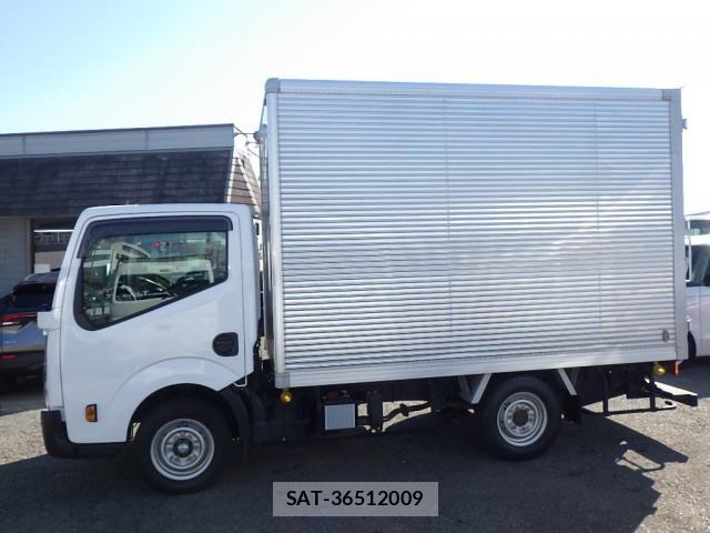 Nissan ATLAS 2020-05 6242128-2