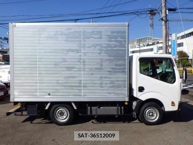 Nissan ATLAS 2020-05 6242128-3