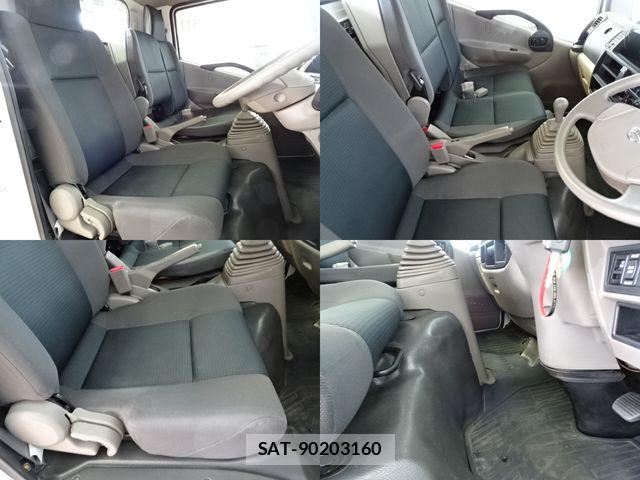 Nissan ATLAS 2018-02 6242129-15