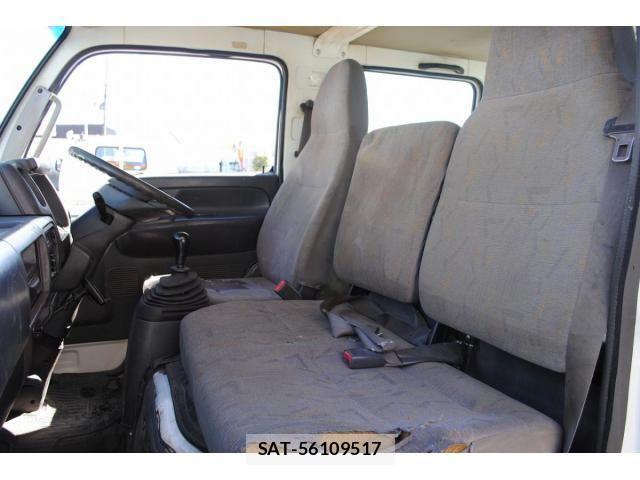 Nissan ATLAS 2006-12 6242141-29