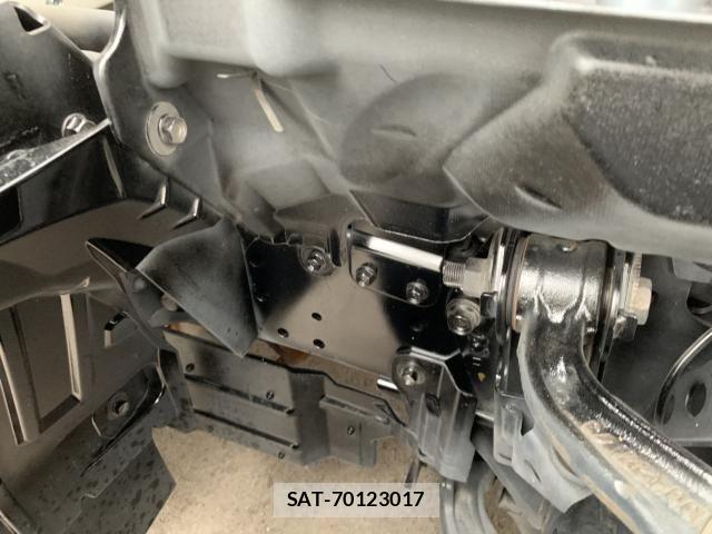 Nissan ATLAS 2020-07 6242130-24