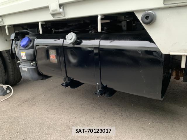 Nissan ATLAS 2020-07 6242130-25