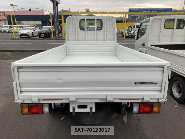 Nissan ATLAS 2020-07 6242130-4