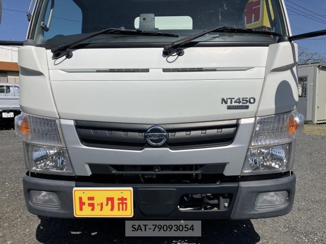 Nissan ATLAS 2019-11 6242125-16
