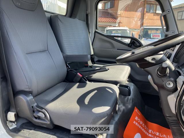 Nissan ATLAS 2019-11 6242125-7