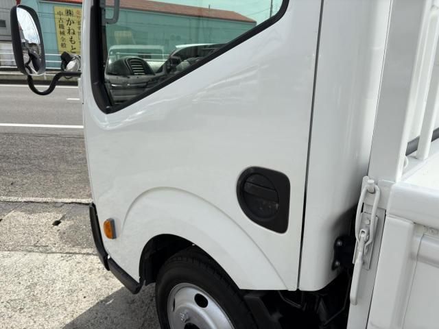 Nissan ATLAS 2016-06 6270272-15