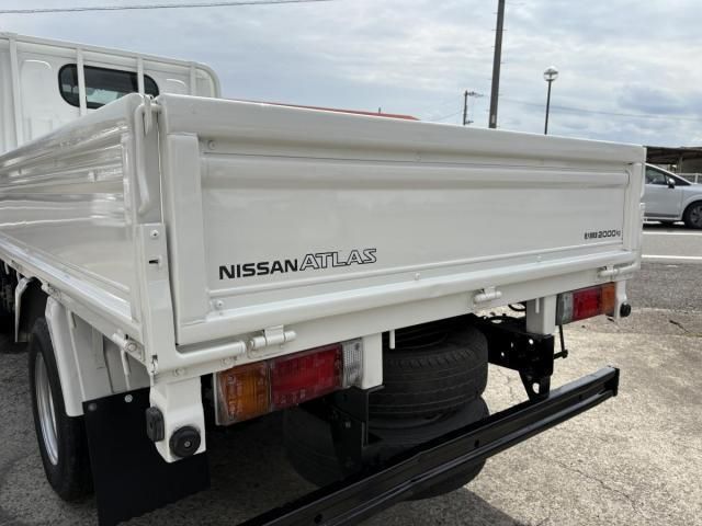 Nissan ATLAS 2016-06 6270272-29