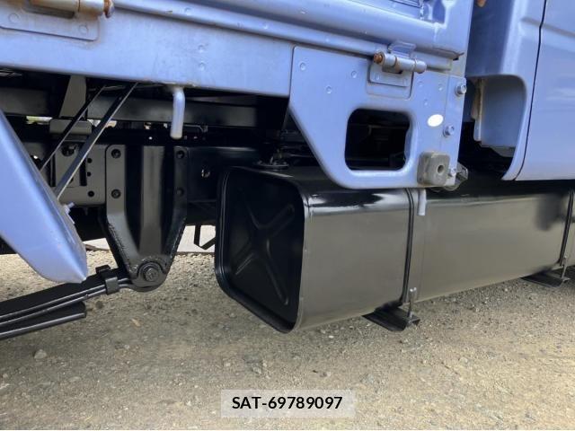 Nissan ATLAS 2009-03 6494912-11