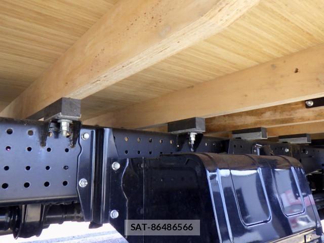 Nissan ATLAS 2025-03 6494906-26