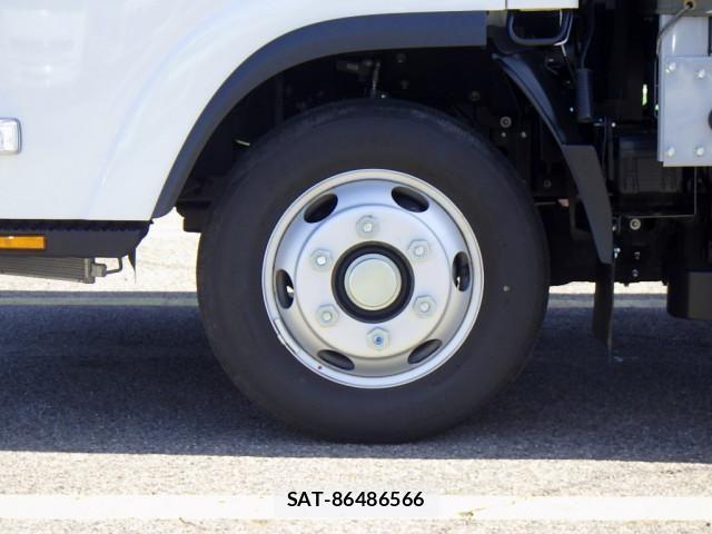 Nissan ATLAS 2025-03 6494906-27