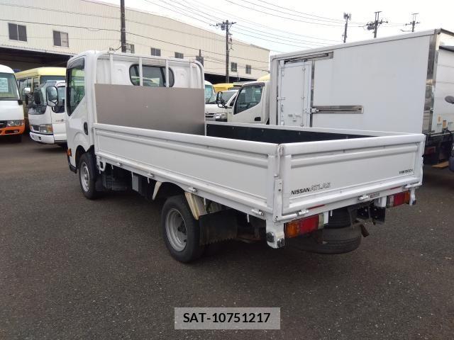 Nissan ATLAS 2021-06 6494907-1