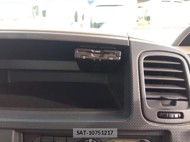 Nissan ATLAS 2021-06 6494907-4