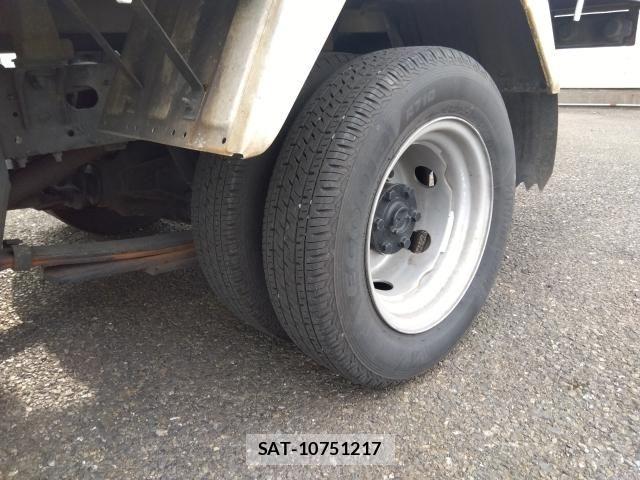 Nissan ATLAS 2021-06 6494907-6