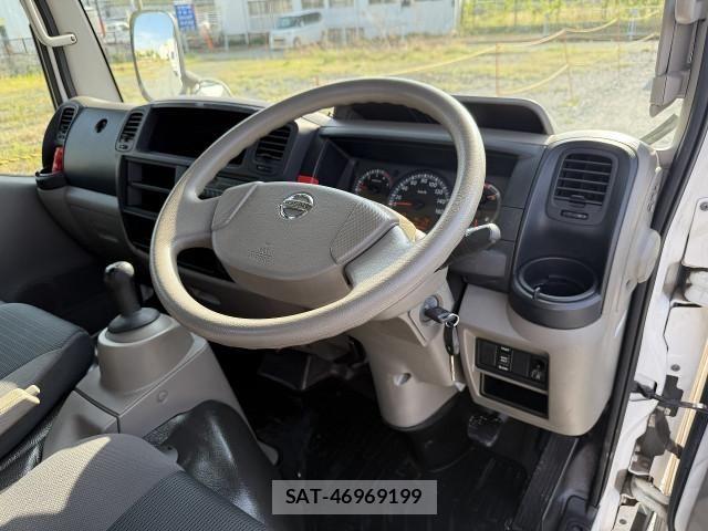 Nissan ATLAS 2012-09 6544217-16