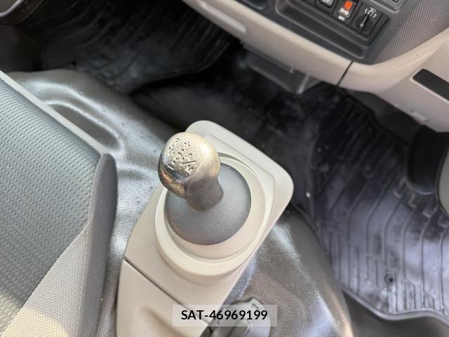 Nissan ATLAS 2012-09 6544217-18