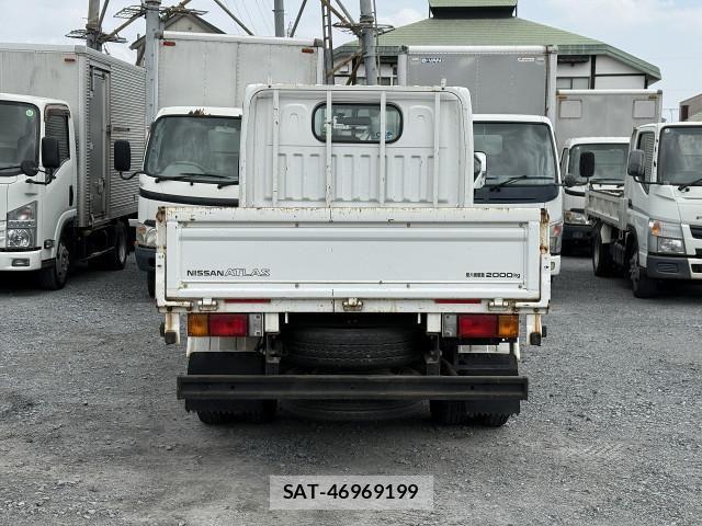 Nissan ATLAS 2012-09 6544217-27