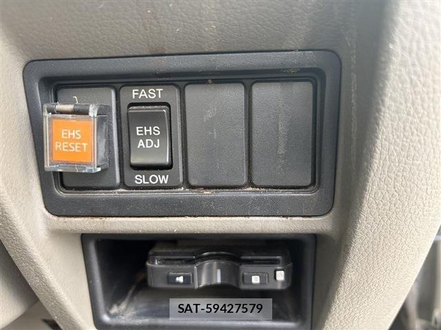 Nissan ATLAS 2010-02 6610558-15