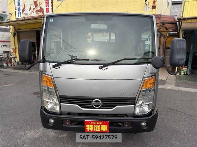 Nissan ATLAS 2010-02 6610558-1