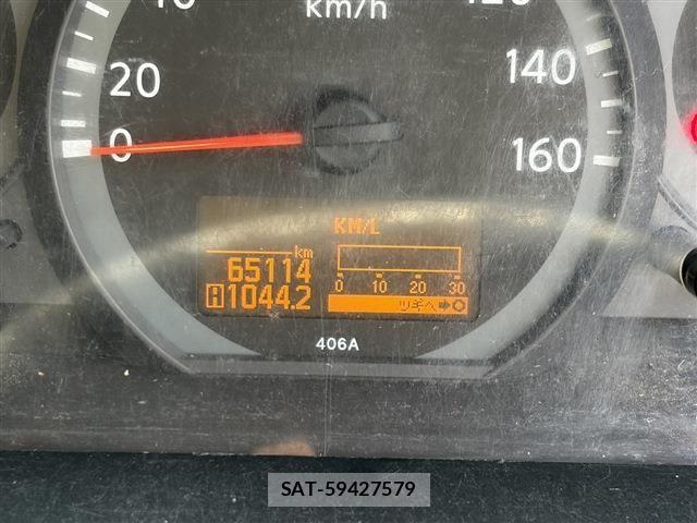 Nissan ATLAS 2010-02 6610558-23