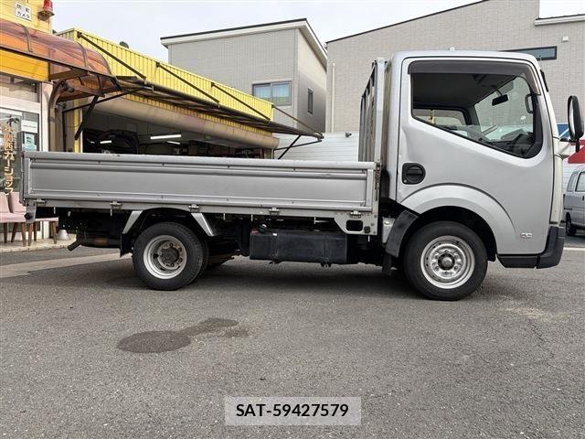 Nissan ATLAS 2010-02 6610558-3