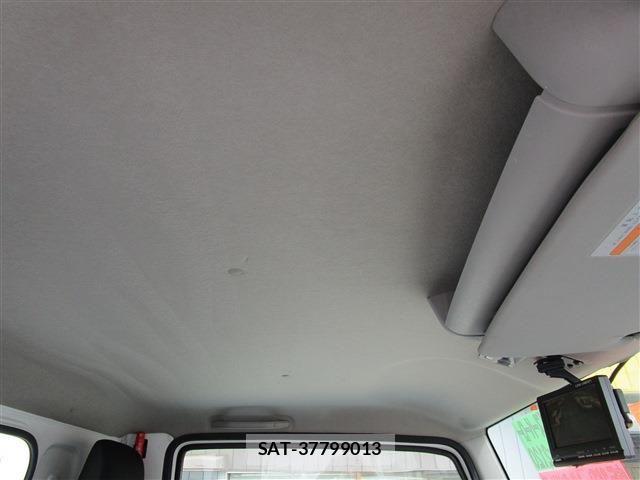 Nissan ATLAS 2015-08 6610557-23
