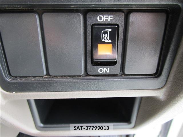 Nissan ATLAS 2015-08 6610557-26