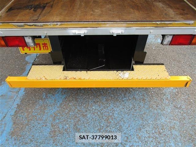 Nissan ATLAS 2015-08 6610557-28
