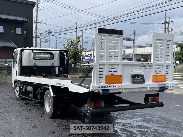 Nissan ATLAS 2010-01 6670258-13