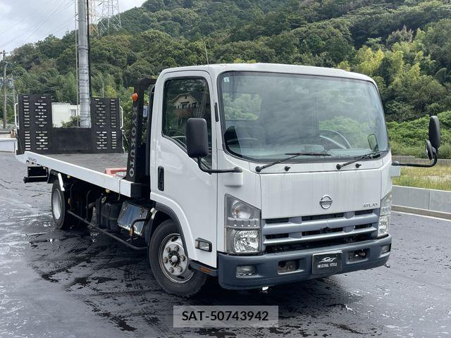 Nissan ATLAS 2010-01 6670258-1