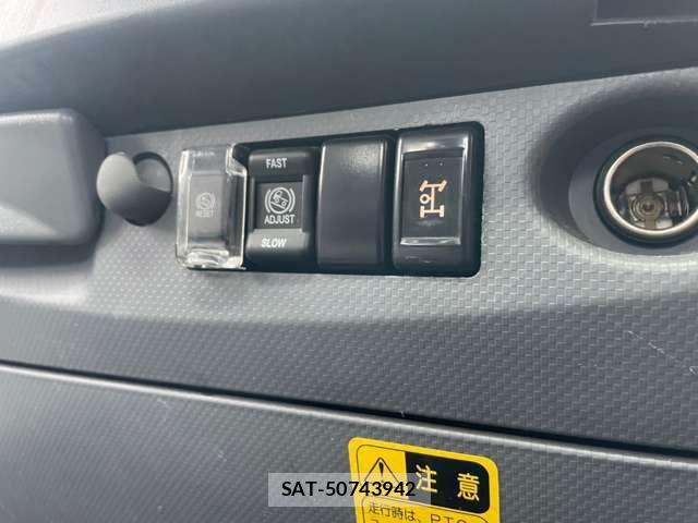 Nissan ATLAS 2010-01 6670258-23