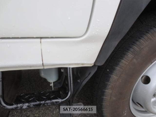 Nissan ATLAS 2021-08 6675001-17