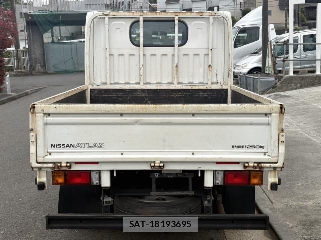 Nissan ATLAS 2020-09 6675003-7