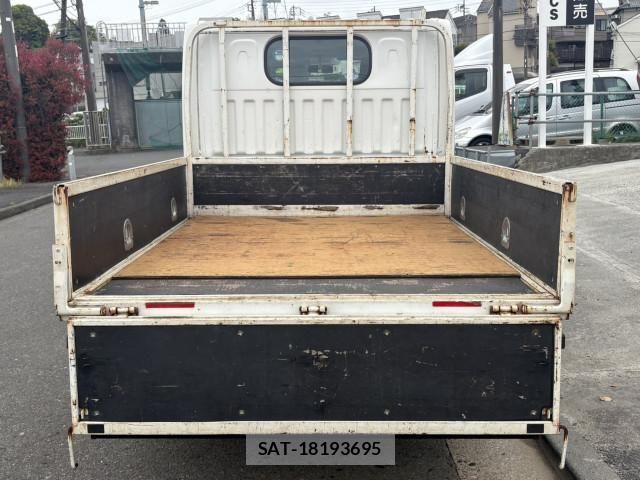 Nissan ATLAS 2020-09 6675003-8