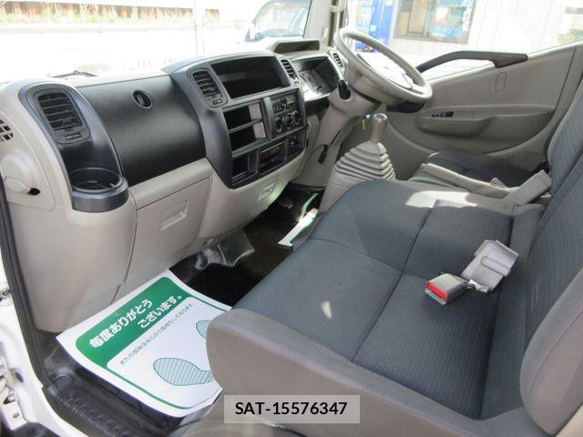 Nissan ATLAS 2017-02 6675006-11