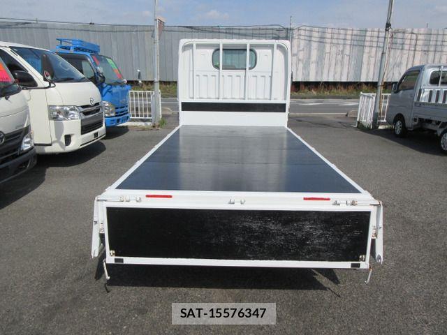 Nissan ATLAS 2017-02 6675006-17
